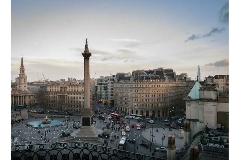 The Trafalgar St. James, Curio Collection By Hilton 5*