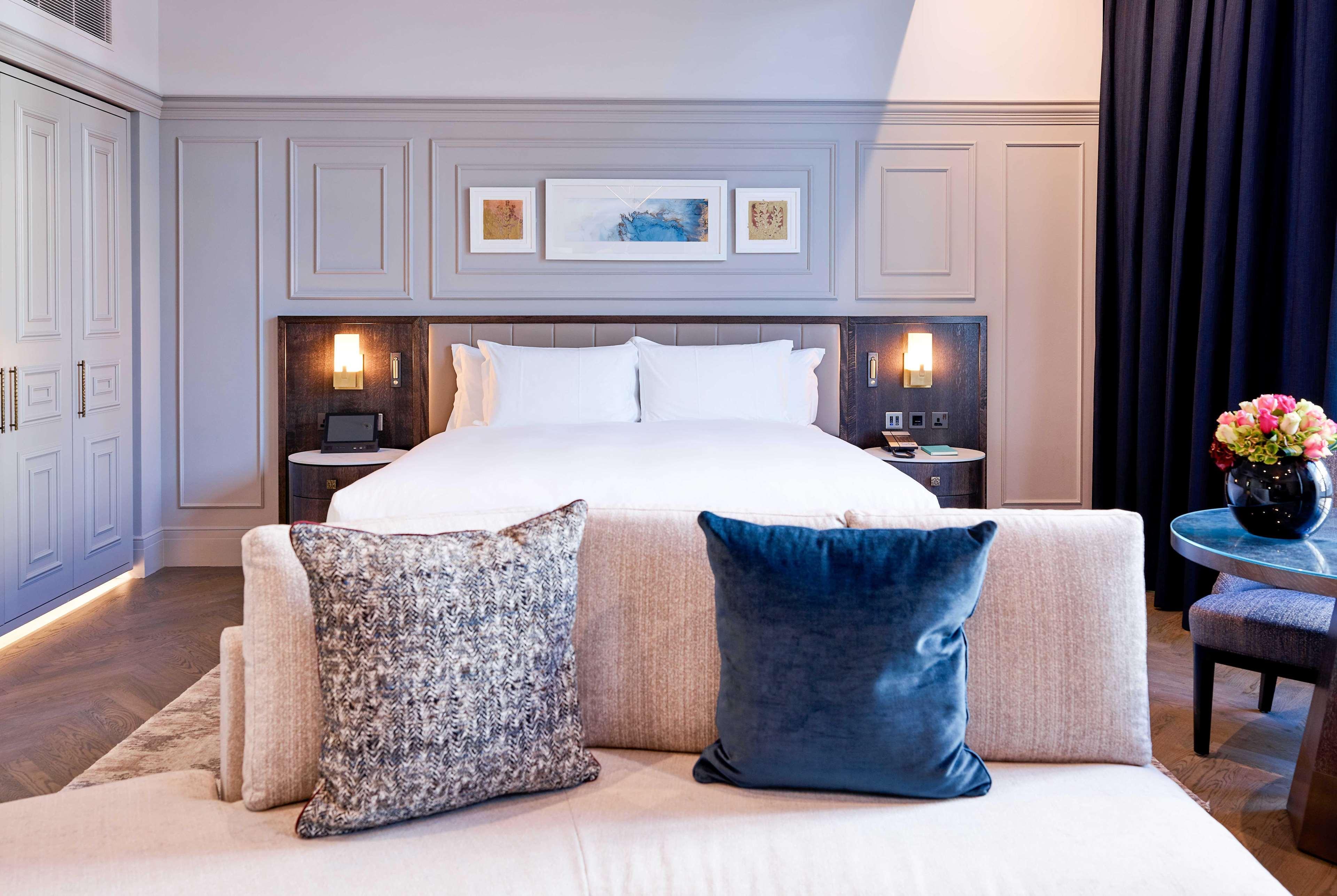 The Trafalgar St. James, Curio Collection By Hilton Londen