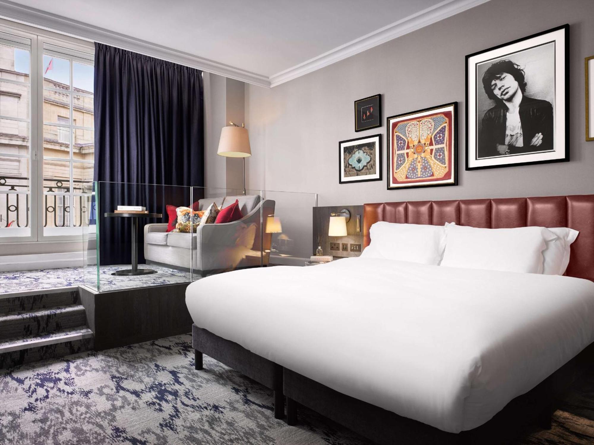 Hotel The Trafalgar St. James, Curio Collection By Hilton Londres